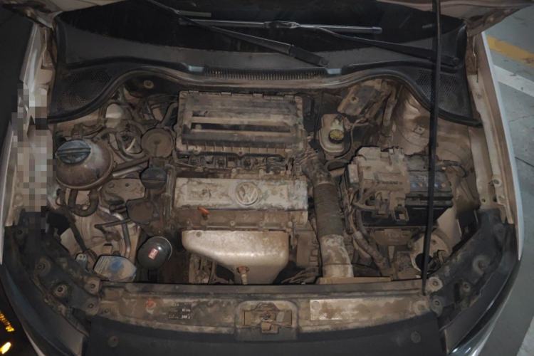 Used Volkswagen Polo 2011 1.4L Manual ZhiLe Edition Engine Bay