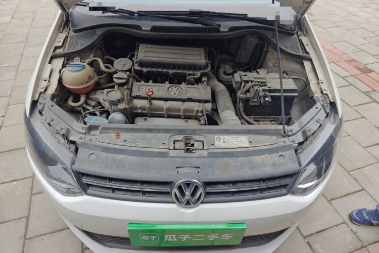 Used Volkswagen Polo 2011 1.4L Manual ZhiLe Edition Engine Bay
