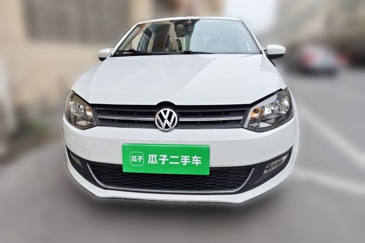Used Volkswagen Polo 2011 1.6L Manual ZhiShang Edition Front