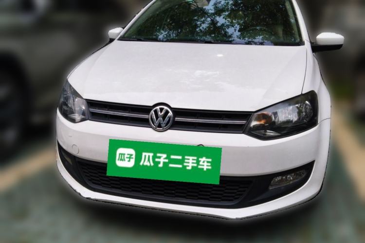Used Volkswagen Polo 2011 1.6L Manual ZhiShang Edition Front