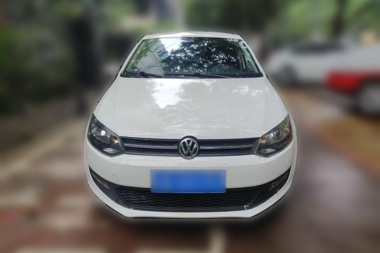 Used Volkswagen Polo 2011 1.6L Automatic ZhiShang Version Front