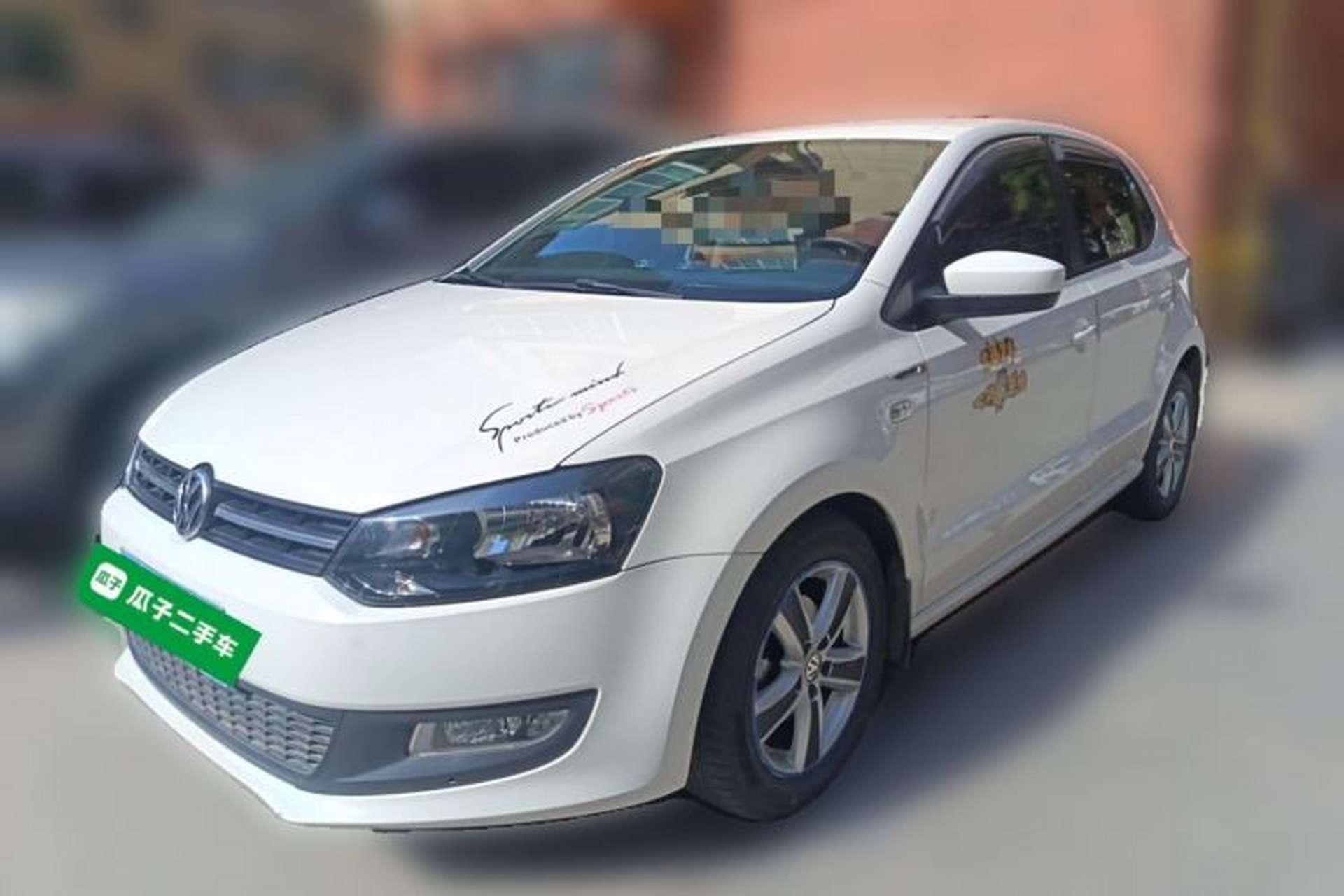 Used Volkswagen Polo 2011 1.6L Manual ZhiShang Edition Front Left 45 Deg