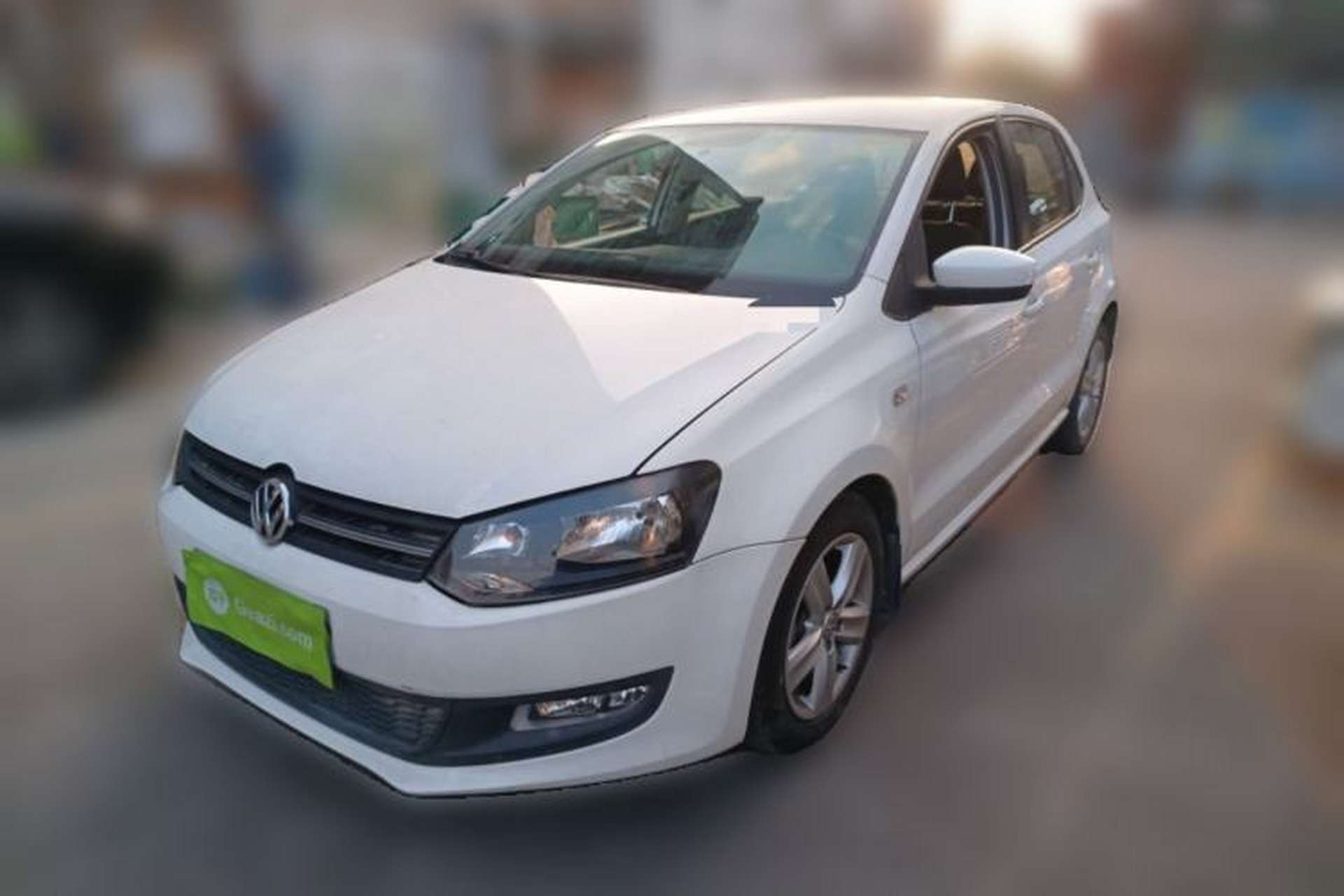 Used Volkswagen Polo 2011 1.6L Automatic ZhiShang Version Front Left 45 Deg