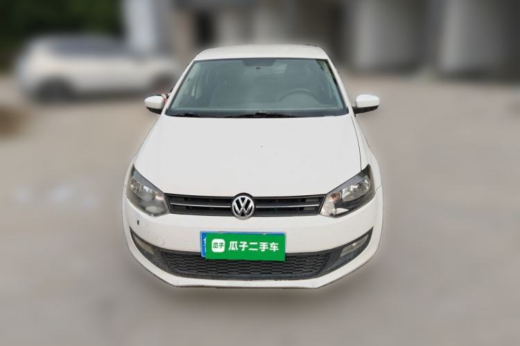 Used Volkswagen Polo 2011 1.6L Manual ZhiShang Edition Front