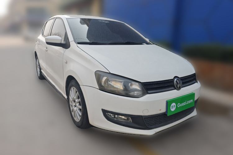 Used Volkswagen Polo 2011 1.6L Automatic ZhiShang Version Front Right 45 Deg