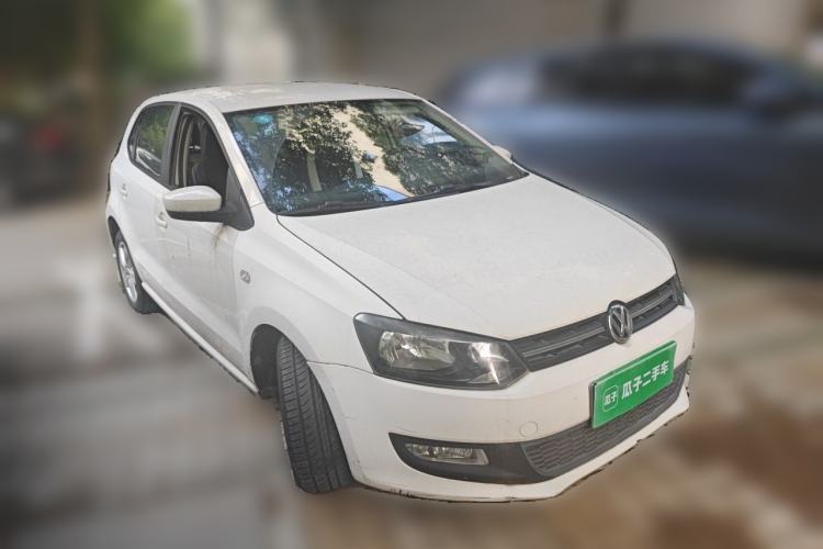 Used Volkswagen Polo 2011 1.6L Automatic ZhiShang Version Front Right 45 Deg