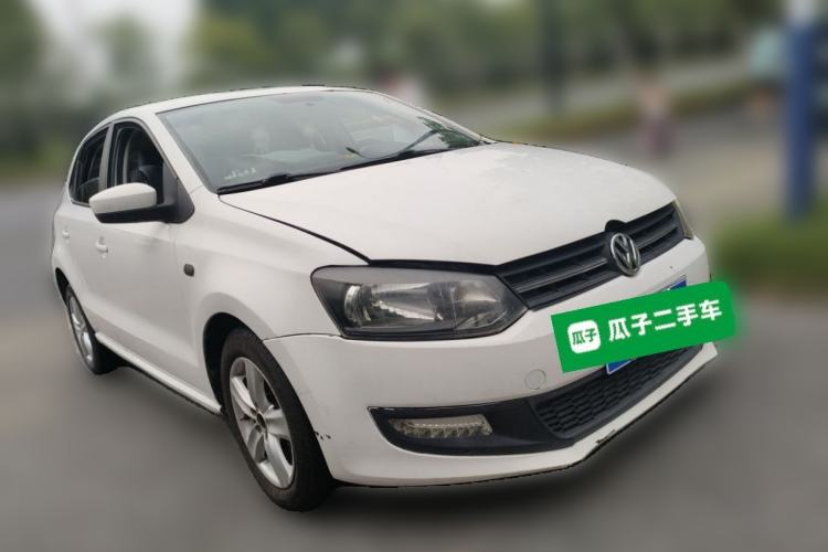 Used Volkswagen Polo 2011 1.6L Automatic ZhiShang Version Front Right 45 Deg