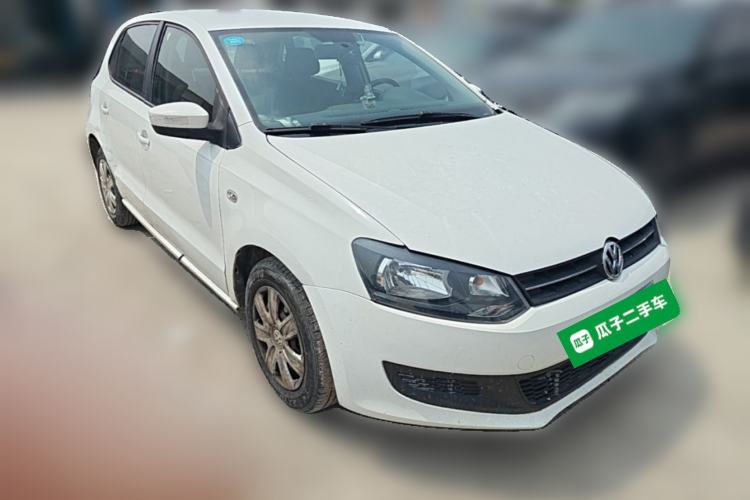 Used Volkswagen Polo 2011 1.4L Manual ZhiLe Edition Front Right 45 Deg