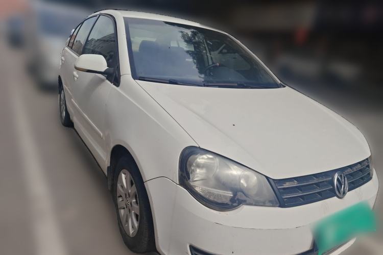 Used Volkswagen Polo 2011 Jingqu 1.4L Automatic Shishang Edition Front Right 45 Deg