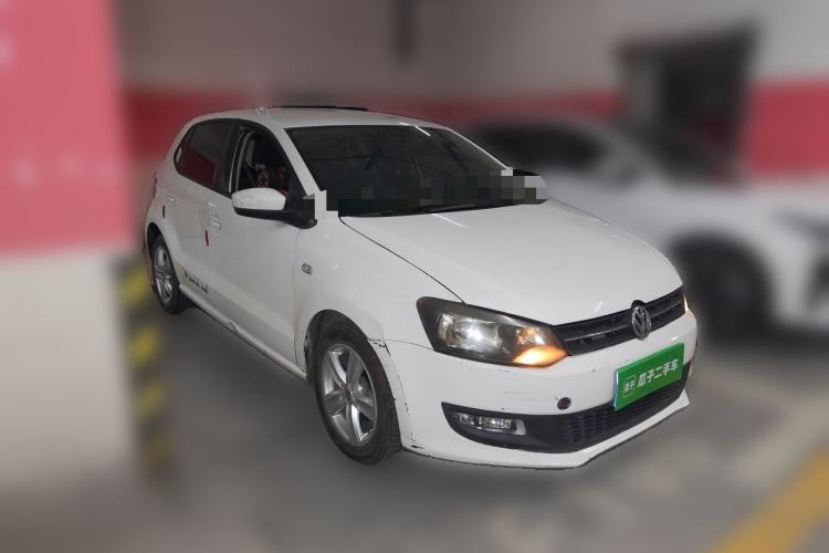 Used Volkswagen Polo 2011 1.6L Automatic ZhiShang Version Front Right 45 Deg