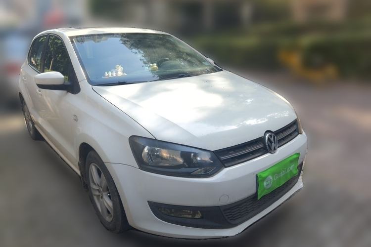 Used Volkswagen Polo 2011 1.4L Automatic ZhiShang Version Front Right 45 Deg