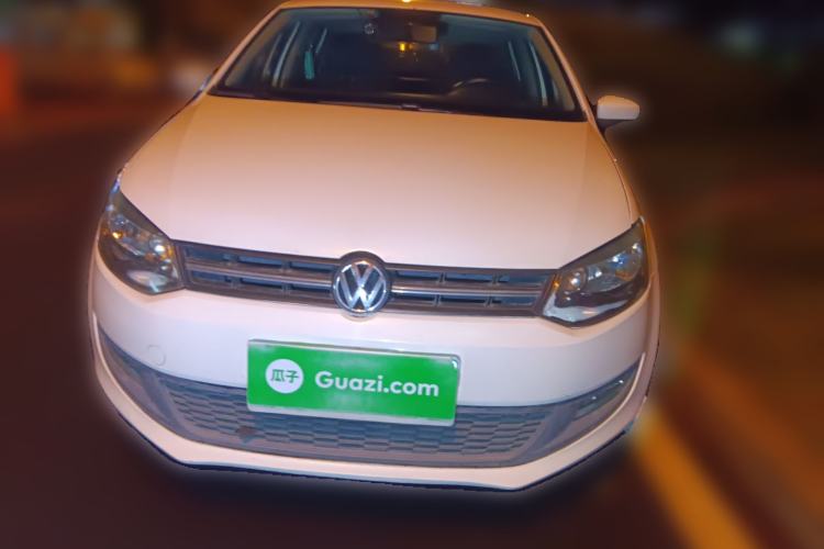 Used Volkswagen Polo 2011 1.6L Manual ZhiShang Edition Front