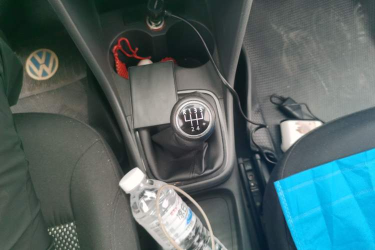 Used Volkswagen Polo 2011 1.6L Manual ZhiShang Edition Gear Lever