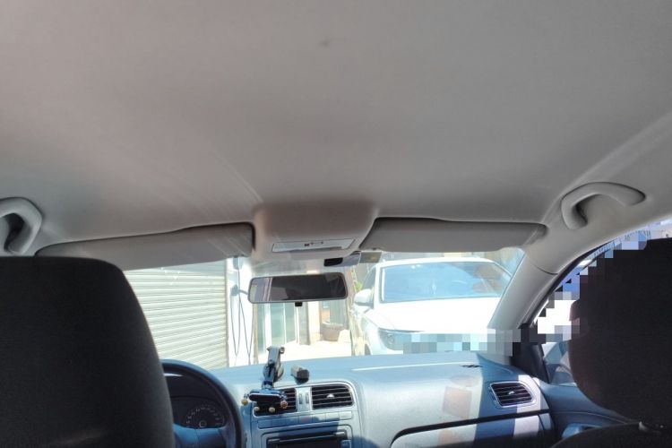 Used Volkswagen Polo 2011 1.6L Automatic ZhiShang Version Headliner