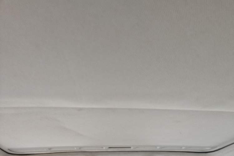 Used Volkswagen Polo 2011 1.6L Automatic ZhiShang Version Headliner