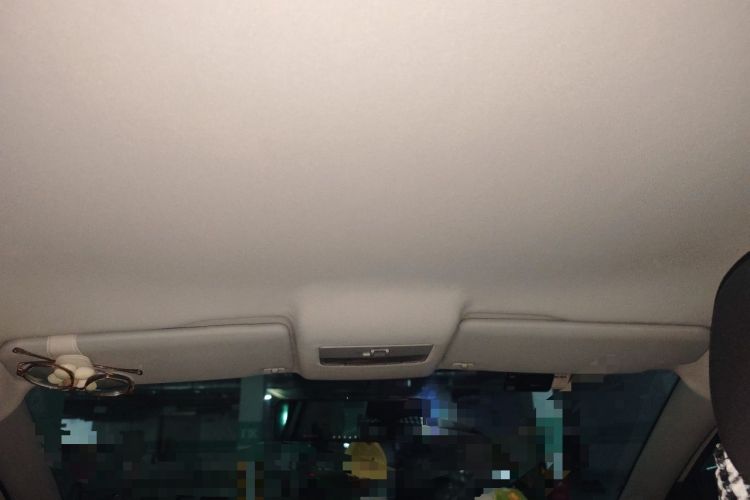 Used Volkswagen Polo 2011 1.6L Automatic ZhiShang Version Headliner