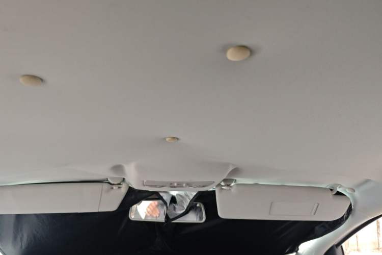 Used Volkswagen Polo 2011 1.6L Manual ZhiShang Edition Headliner