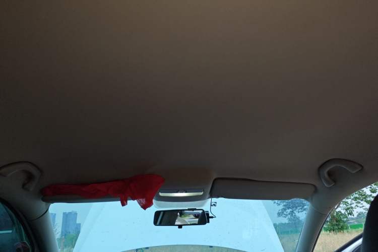 Used Volkswagen Polo 2011 1.4L Automatic ZhiShang Version Headliner