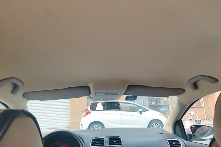 Used Volkswagen Polo 2011 1.4L Manual ZhiShang Edition Headliner