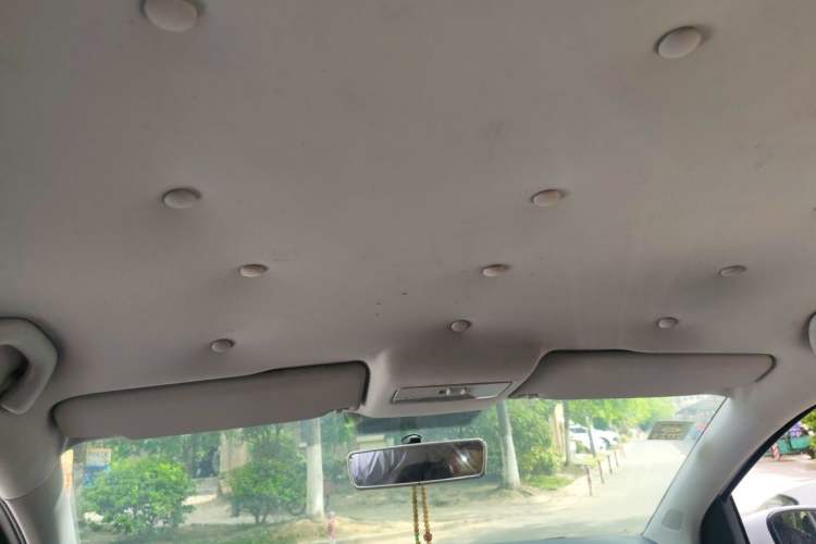 Used Volkswagen Polo 2011 1.6L Automatic ZhiShang Version Headliner