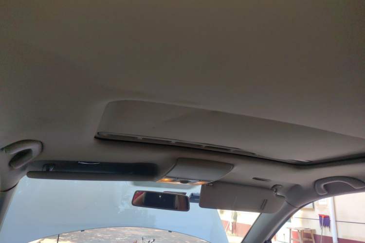 Used Volkswagen Polo 2011 Jingqu 1.6L Automatic Siku Edition Headliner