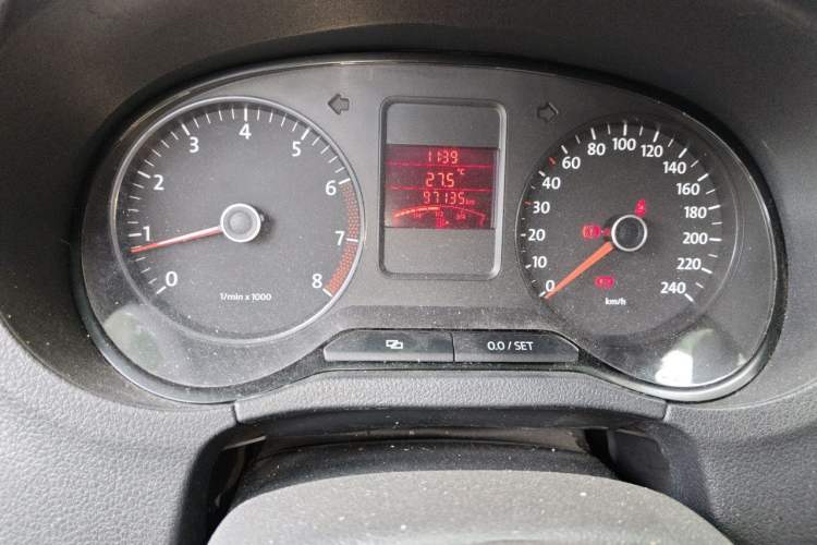 Used Volkswagen Polo 2011 1.4L Manual ZhiLe Edition Instrument Cluster