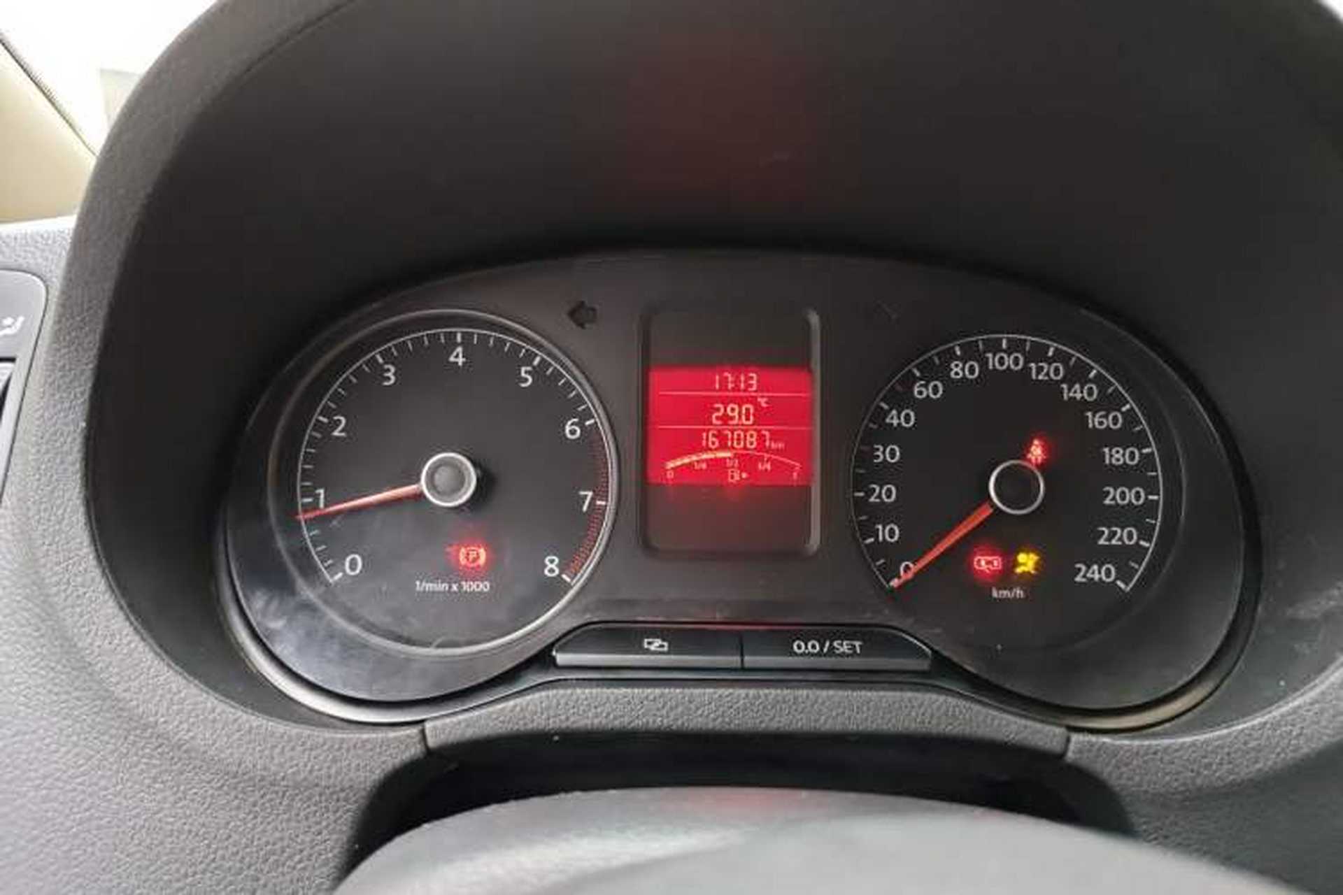 Used Volkswagen Polo 2011 1.6L Manual ZhiShang Edition Instrument Cluster