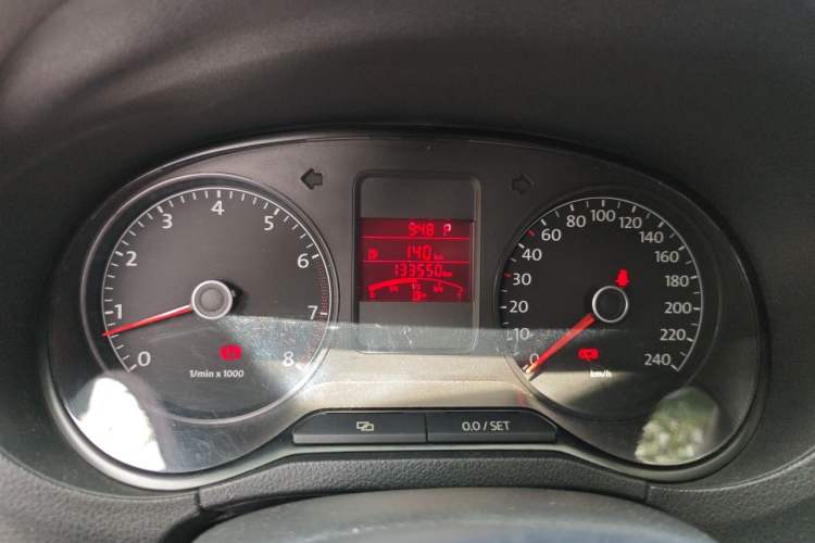 Used Volkswagen Polo 2011 1.4L Automatic ZhiShang Version Instrument Cluster