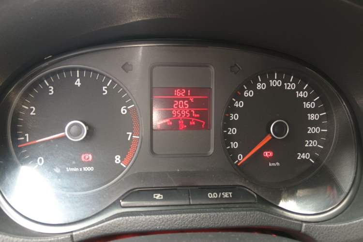 Used Volkswagen Polo 2011 1.4L Manual ZhiLe Edition Instrument Cluster