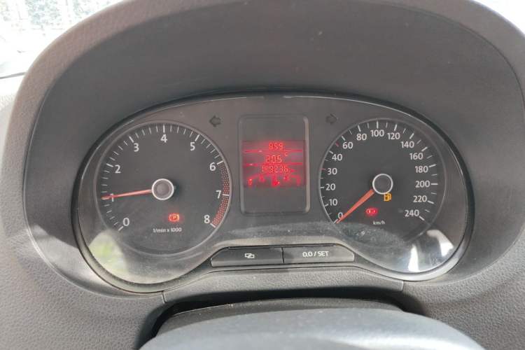 Used Volkswagen Polo 2011 1.4L Manual ZhiLe Edition Instrument Cluster