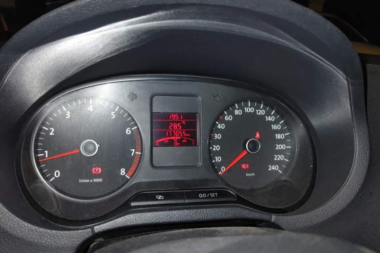 Used Volkswagen Polo 2011 1.4L Manual ZhiLe Edition Instrument Cluster