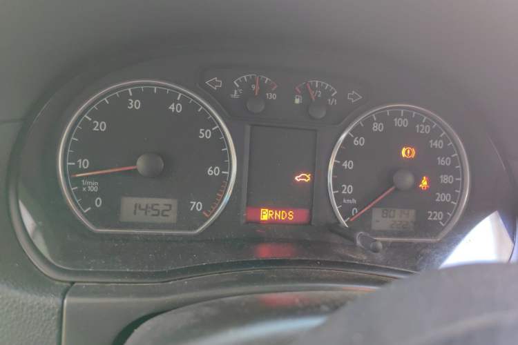 Used Volkswagen Polo 2011 Jingqu 1.6L Automatic Siku Edition Instrument Cluster