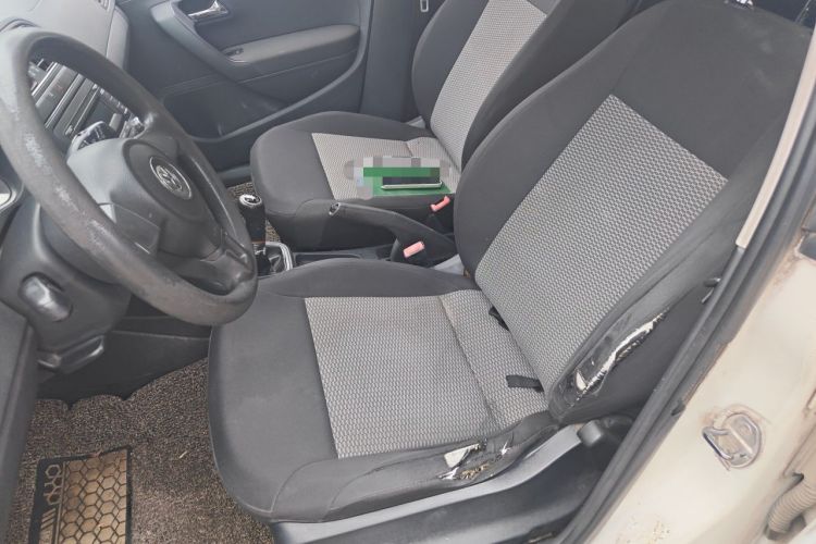 Used Volkswagen Polo 2011 1.4L Manual ZhiLe Edition Left Front Seat