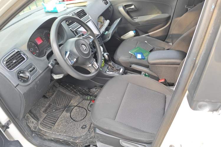 Used Volkswagen Polo 2011 1.4L Automatic ZhiShang Version Left Front Seat