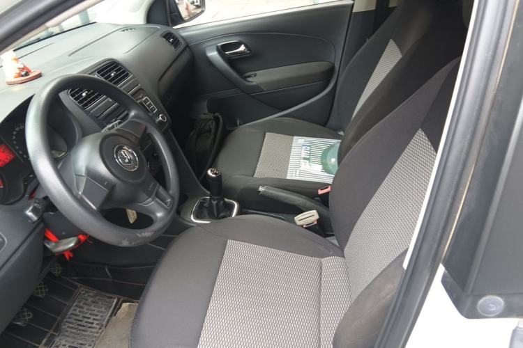 Used Volkswagen Polo 2011 1.4L Manual ZhiLe Edition Left Front Seat