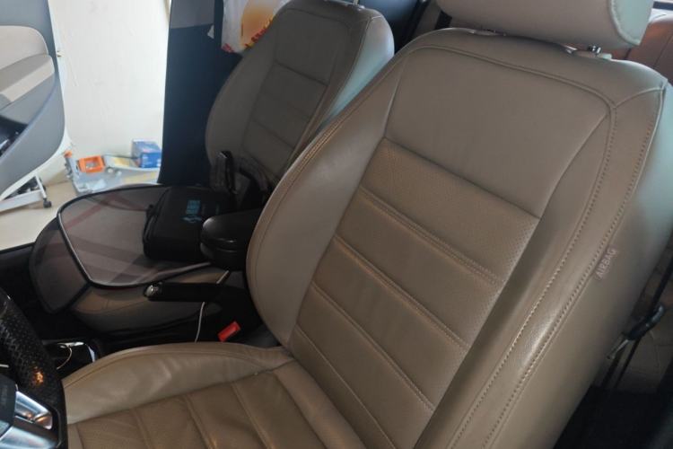 Used Volkswagen Polo 2011 1.4L Automatic ZhiCool Edition Left Front Seat