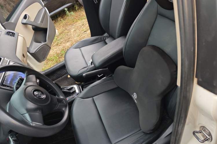 Used Volkswagen Polo 2011 1.4L Automatic ZhiShang Version Left Front Seat