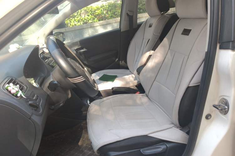 Used Volkswagen Polo 2011 1.4L Automatic ZhiShang Version Left Front Seat