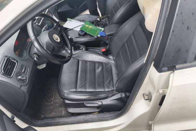 Used Volkswagen Polo 2011 1.6L Automatic ZhiKu Edition Left Front Seat