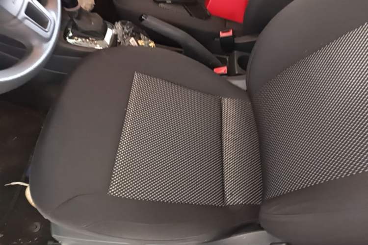 Used Volkswagen Polo 2011 1.6L Automatic ZhiShang Version Left Front Seat