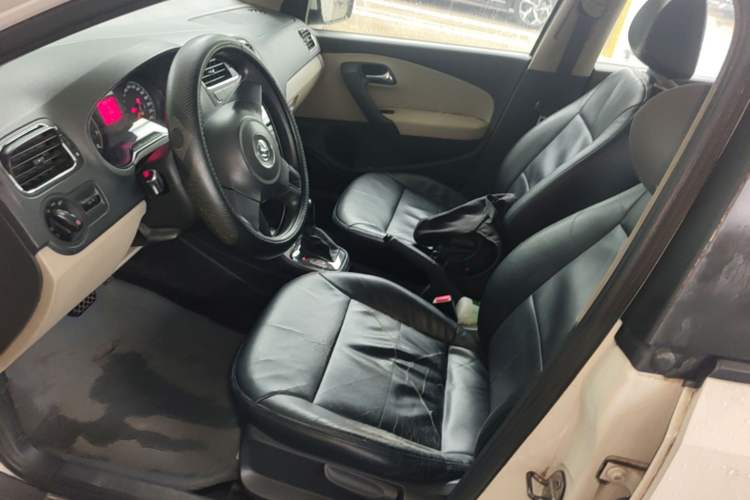 Used Volkswagen Polo 2011 1.6L Automatic ZhiShang Version Left Front Seat