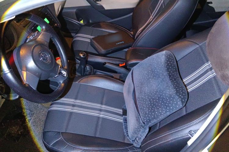 Used Volkswagen Polo 2011 1.6L Manual ZhiShang Edition Left Front Seat