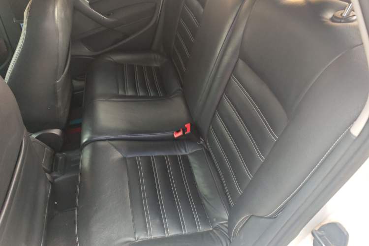 Used Volkswagen Polo 2011 1.6L Automatic ZhiShang Version Left Rear Seat