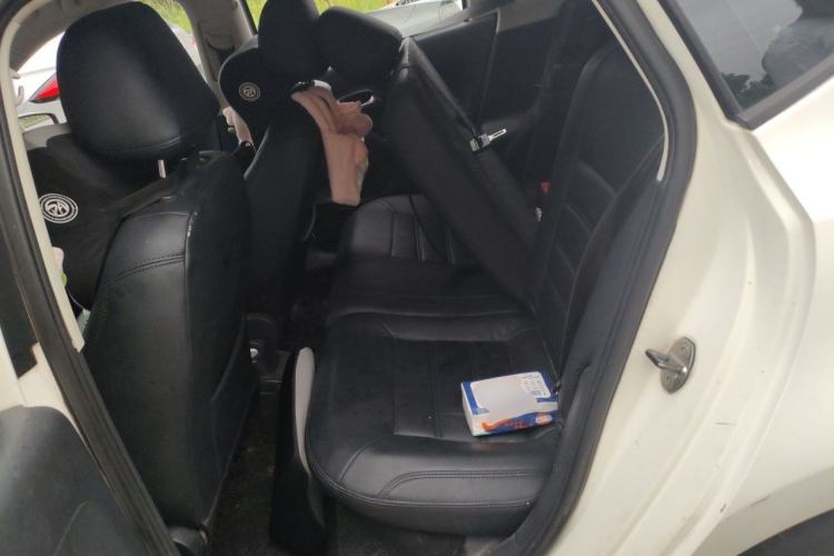 Used Volkswagen Polo 2011 1.6L Automatic ZhiShang Version Left Rear Seat