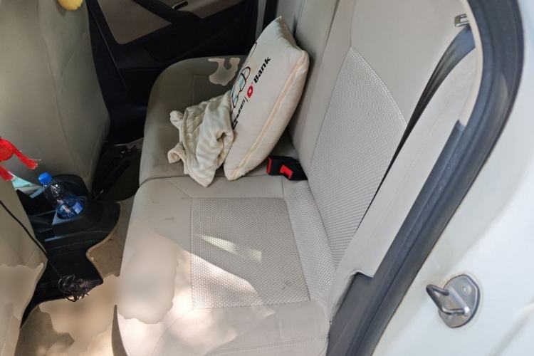 Used Volkswagen Polo 2011 1.4L Automatic ZhiShang Version Left Rear Seat