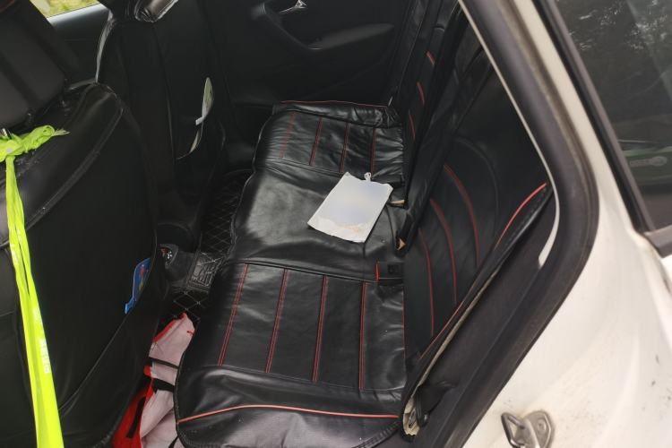 Used Volkswagen Polo 2011 1.4L Manual ZhiLe Edition Left Rear Seat