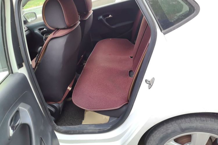 Used Volkswagen Polo 2011 1.4L Automatic ZhiShang Version Left Rear Seat