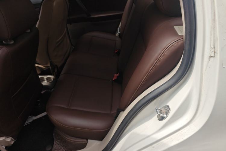 Used Volkswagen Polo 2011 Jingqu 1.4L Automatic Shishang Edition Left Rear Seat