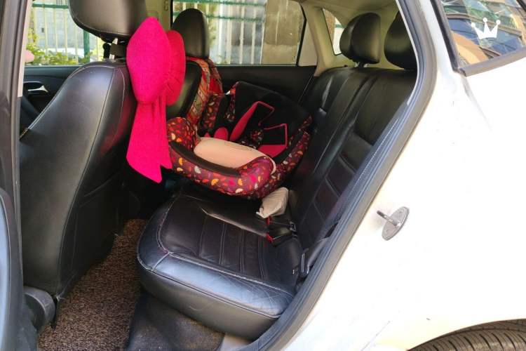 Used Volkswagen Polo 2011 1.6L Automatic ZhiKu Edition Left Rear Seat