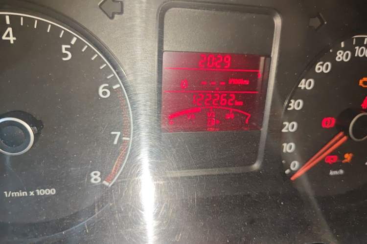 Used Volkswagen Polo 2011 1.4L Automatic ZhiCool Edition Odometer Close Up